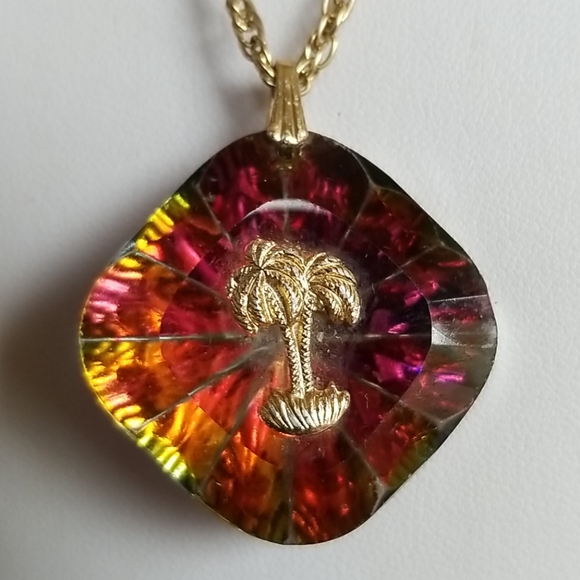 unknown Jewelry - ISLAND SUNSET GLASS flame pendant necklace Vintage